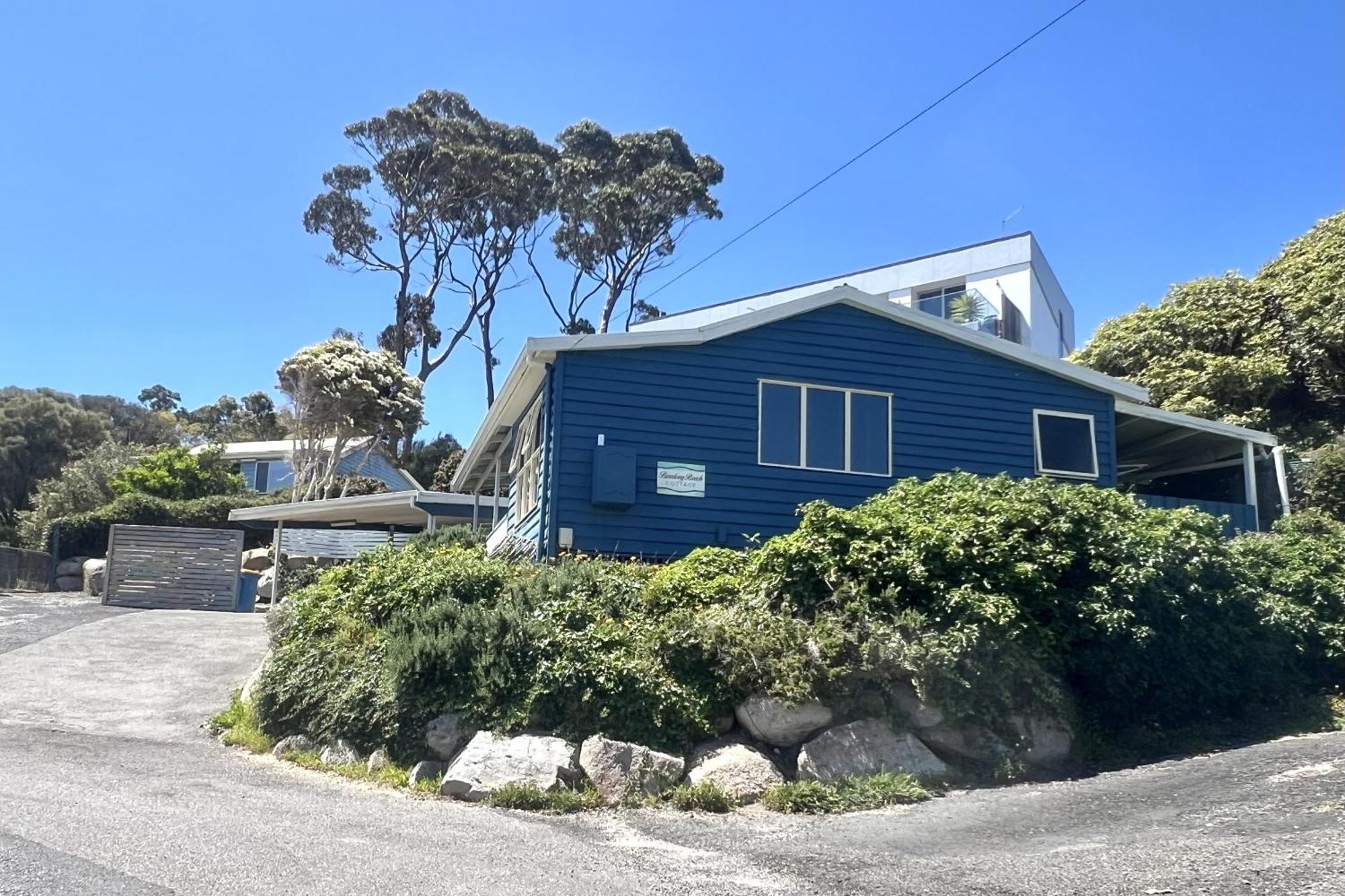 Binalong Beach Cottage Beachfront At Bay Of Fires Next To Restaurant Binalong Bay Bagian luar foto